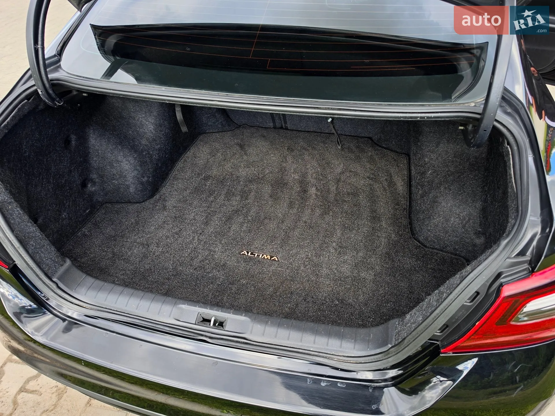 2017 Nissan Altima - мініатюра 34