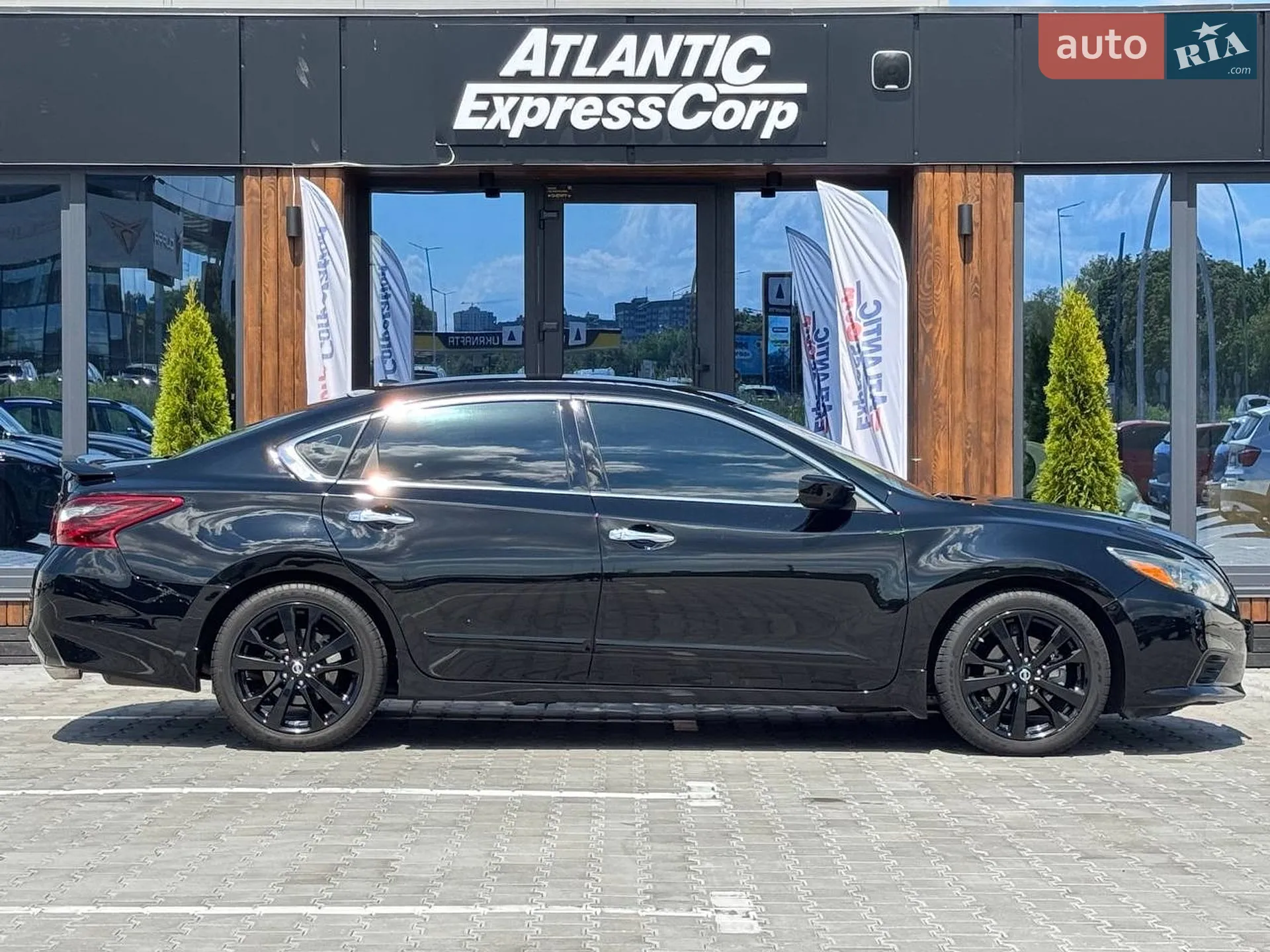 2018 Nissan Altima - мініатюра 2
