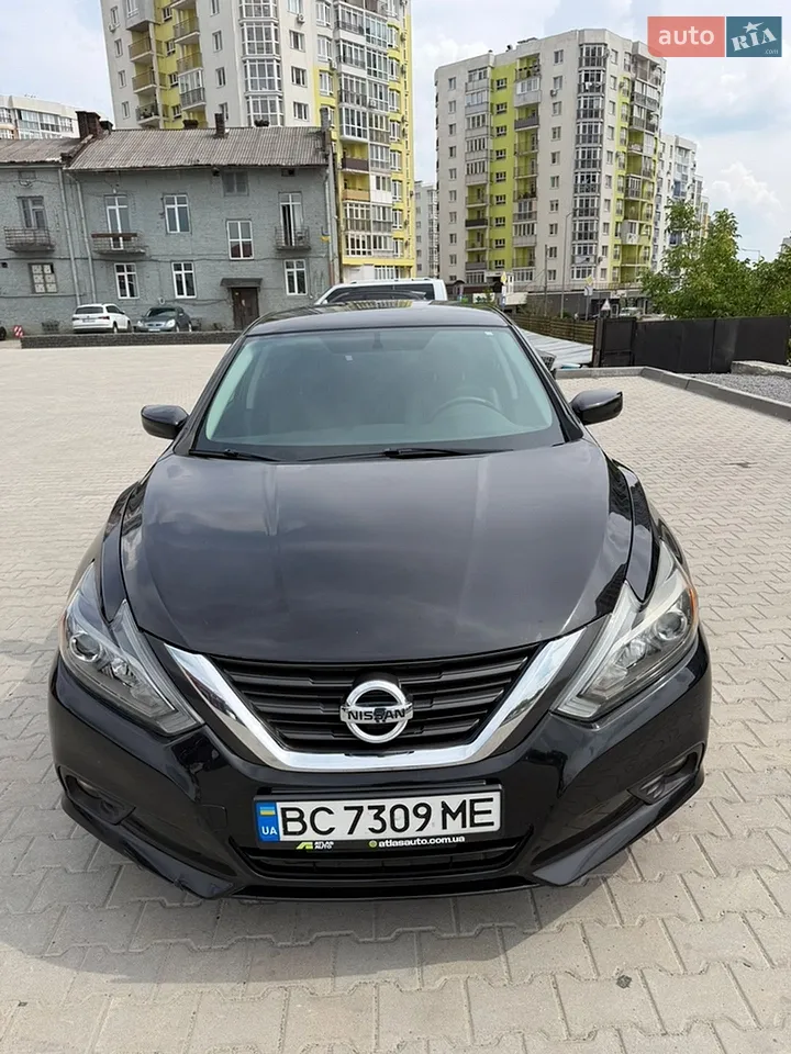 2017 Nissan Altima - мініатюра 15