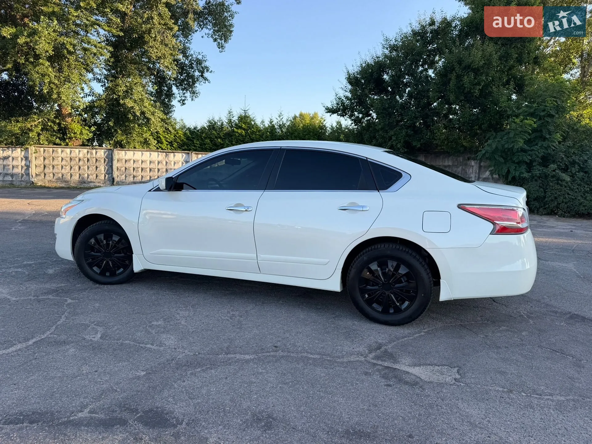 2015 Nissan Altima - мініатюра 6