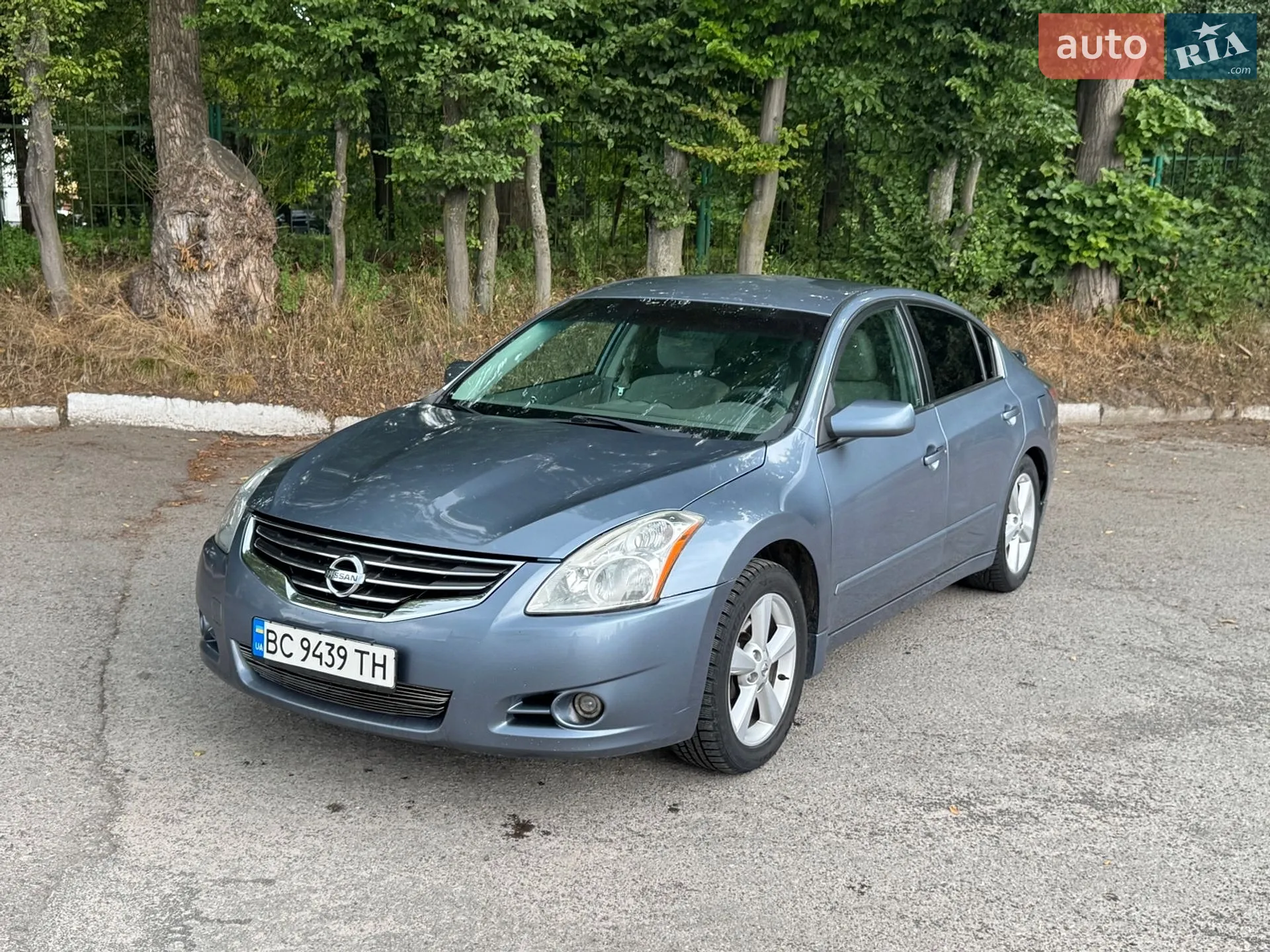 2010 Nissan Altima - мініатюра 2