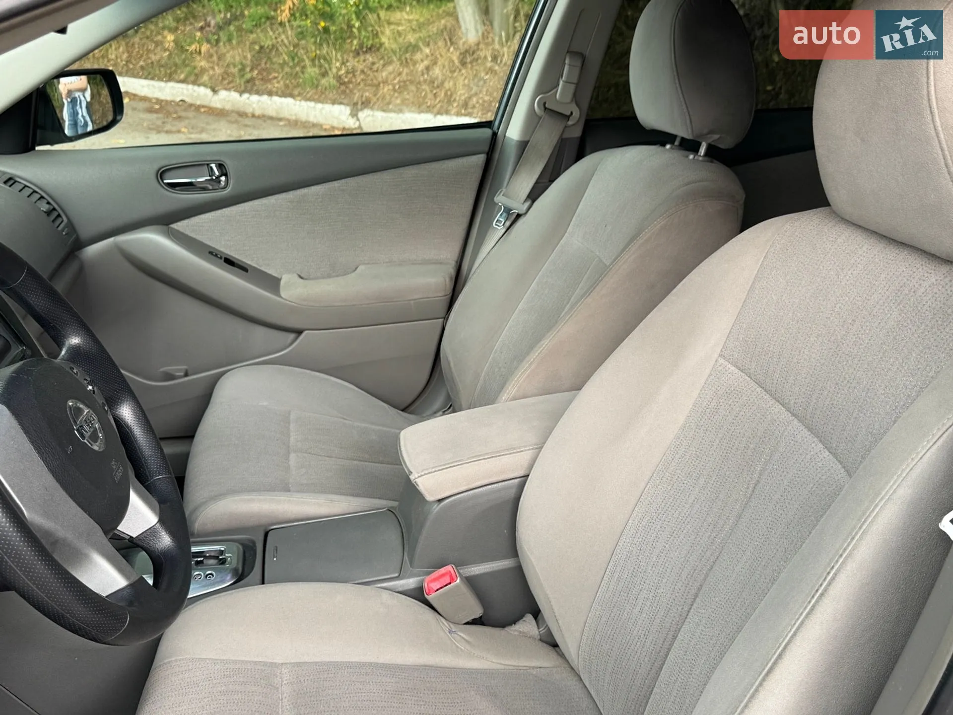 2010 Nissan Altima - мініатюра 15