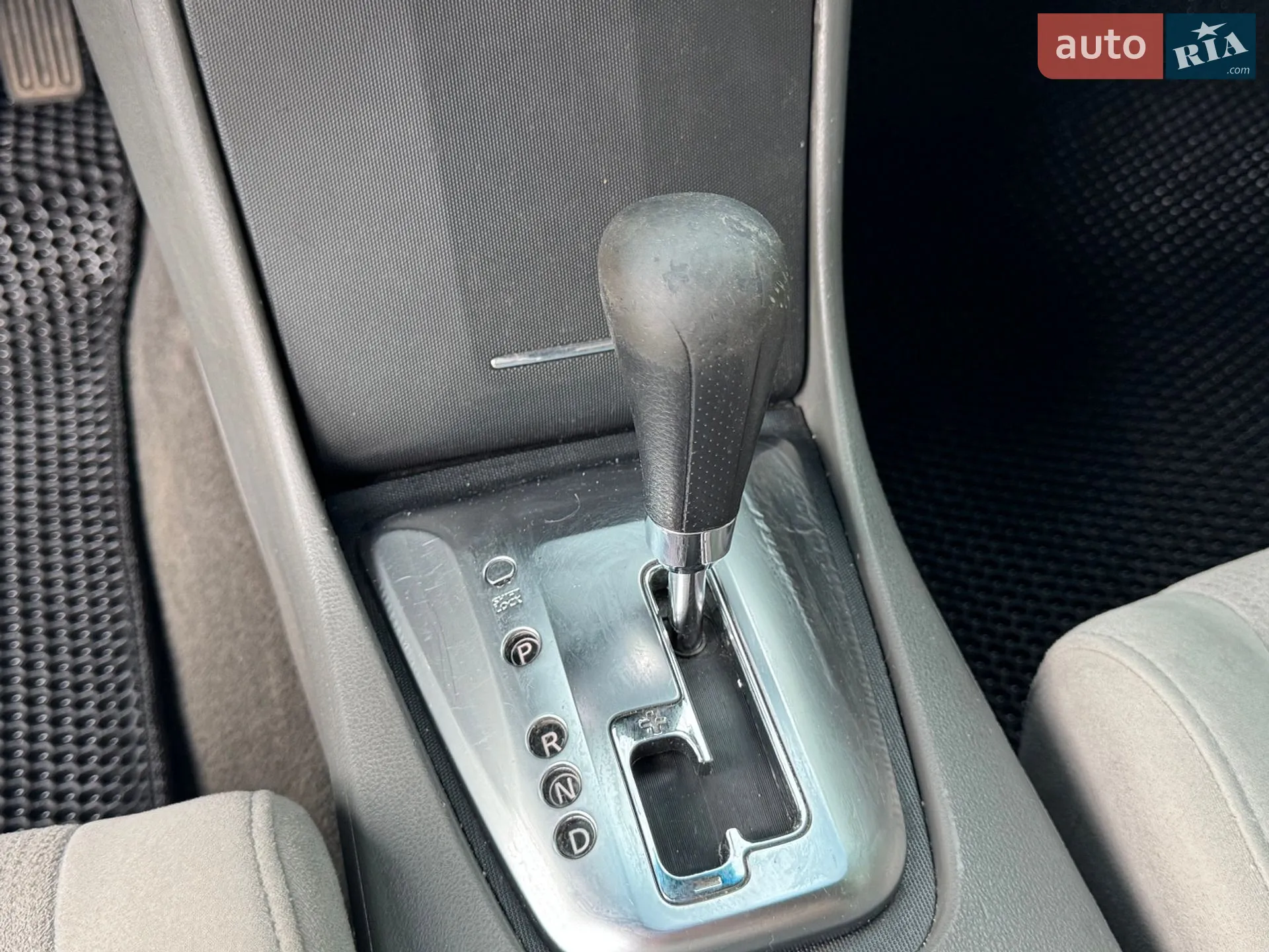 2010 Nissan Altima - мініатюра 16