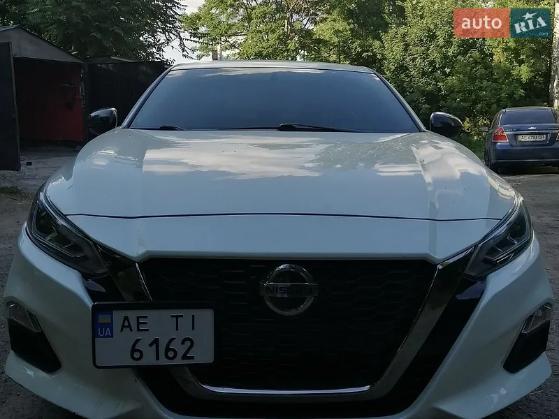 Nissan Altima