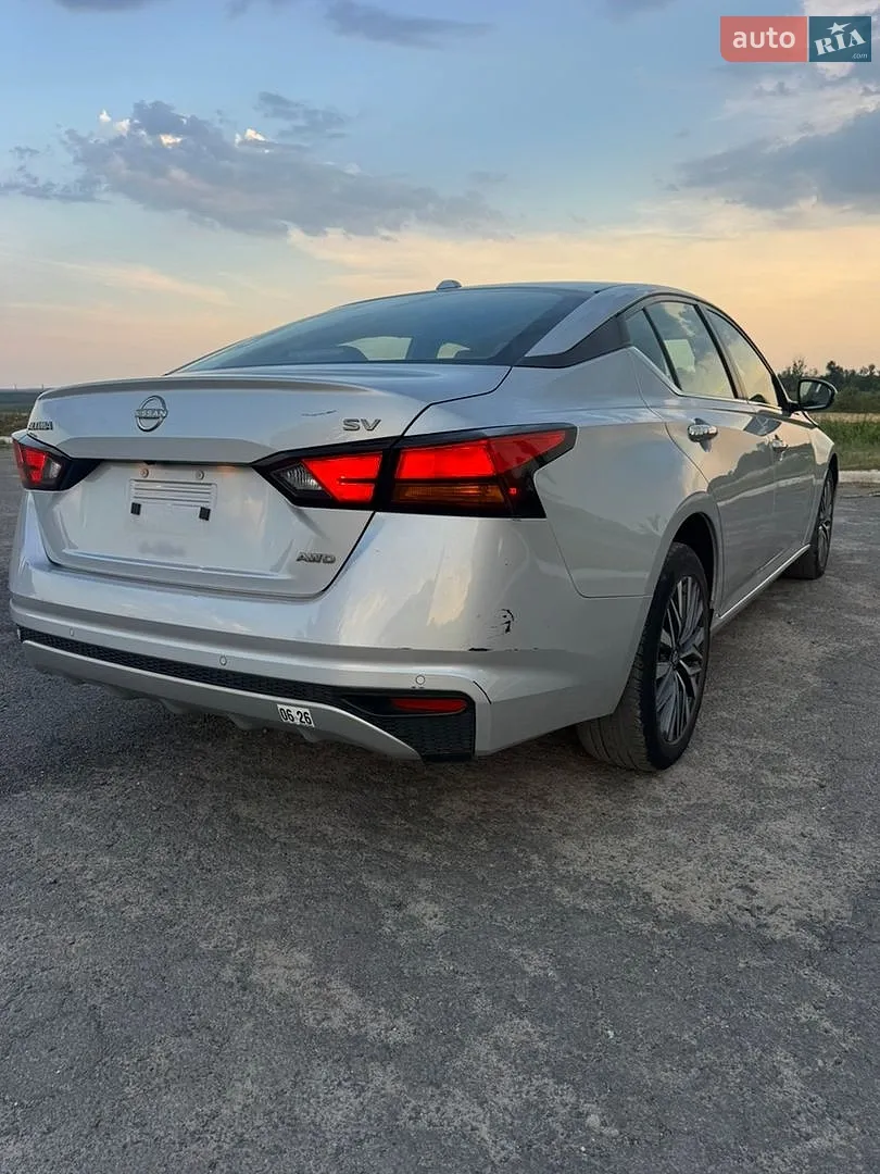2023 Nissan Altima - мініатюра 4