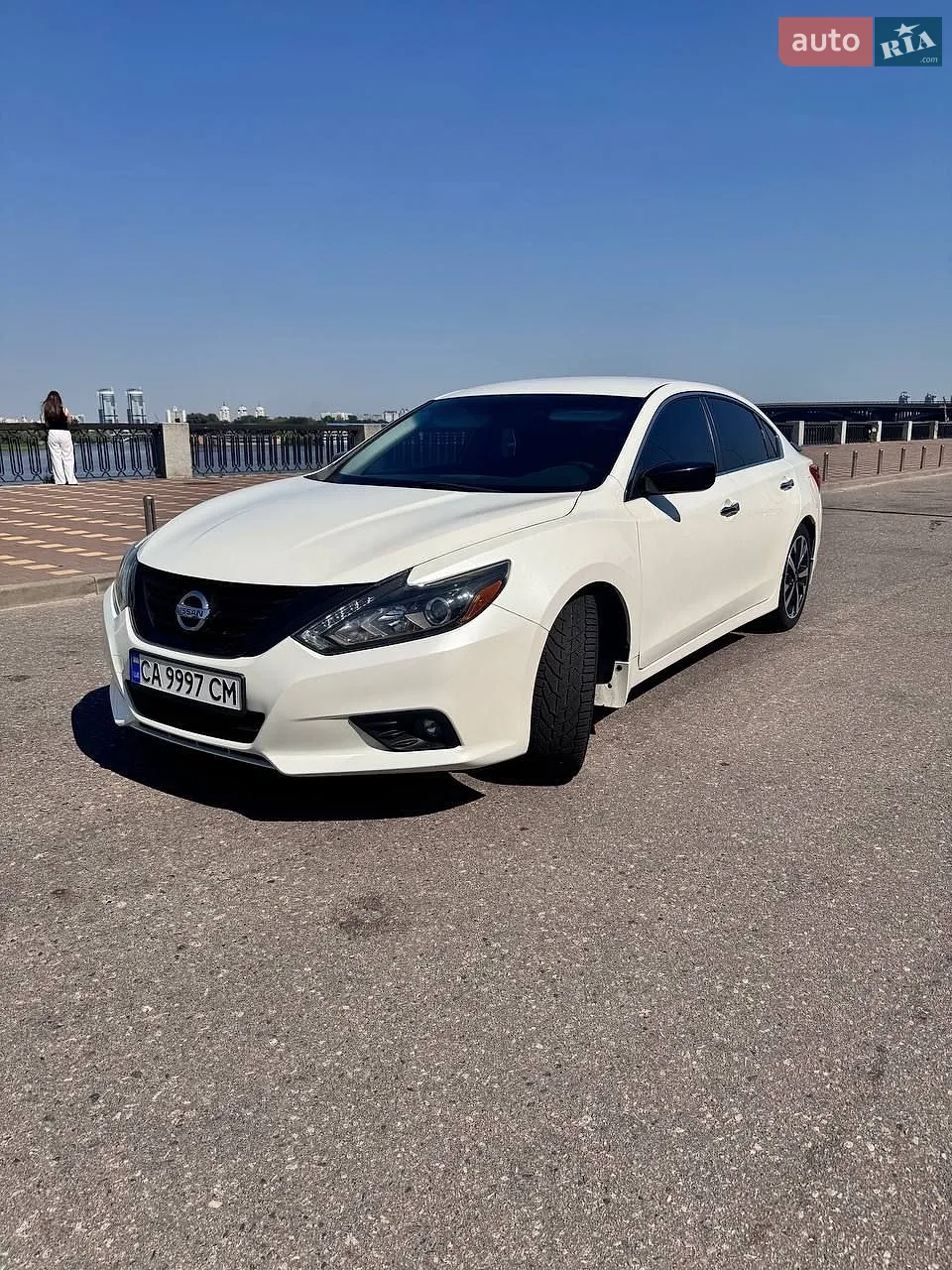 2017 Nissan Altima - фото 1