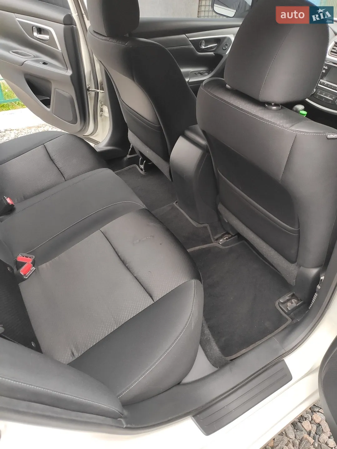 2017 Nissan Altima - мініатюра 19
