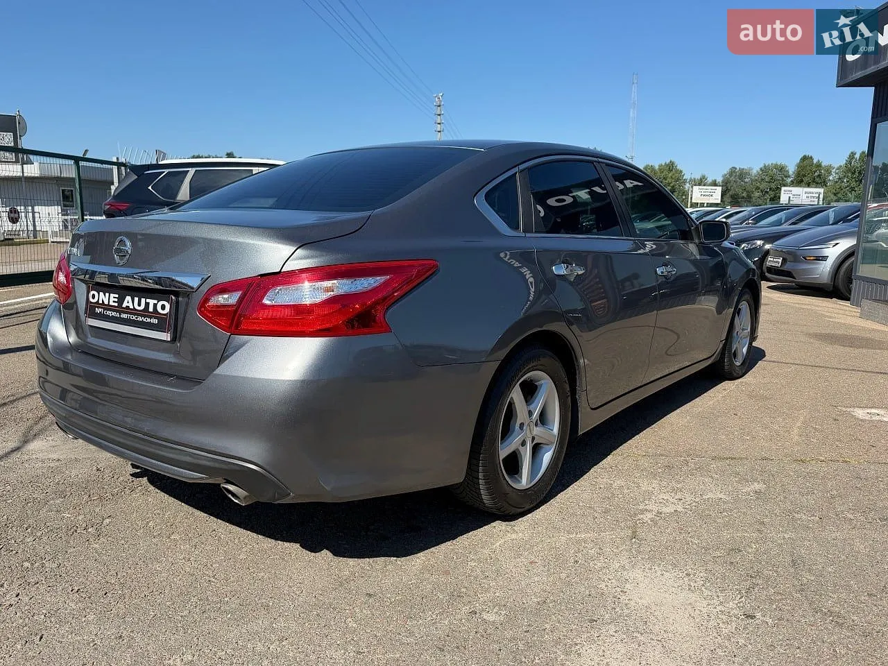 2017 Nissan Altima - мініатюра 4