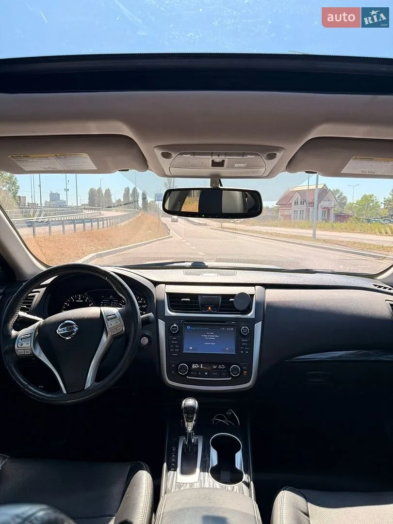 2017 Nissan Altima - мініатюра 11