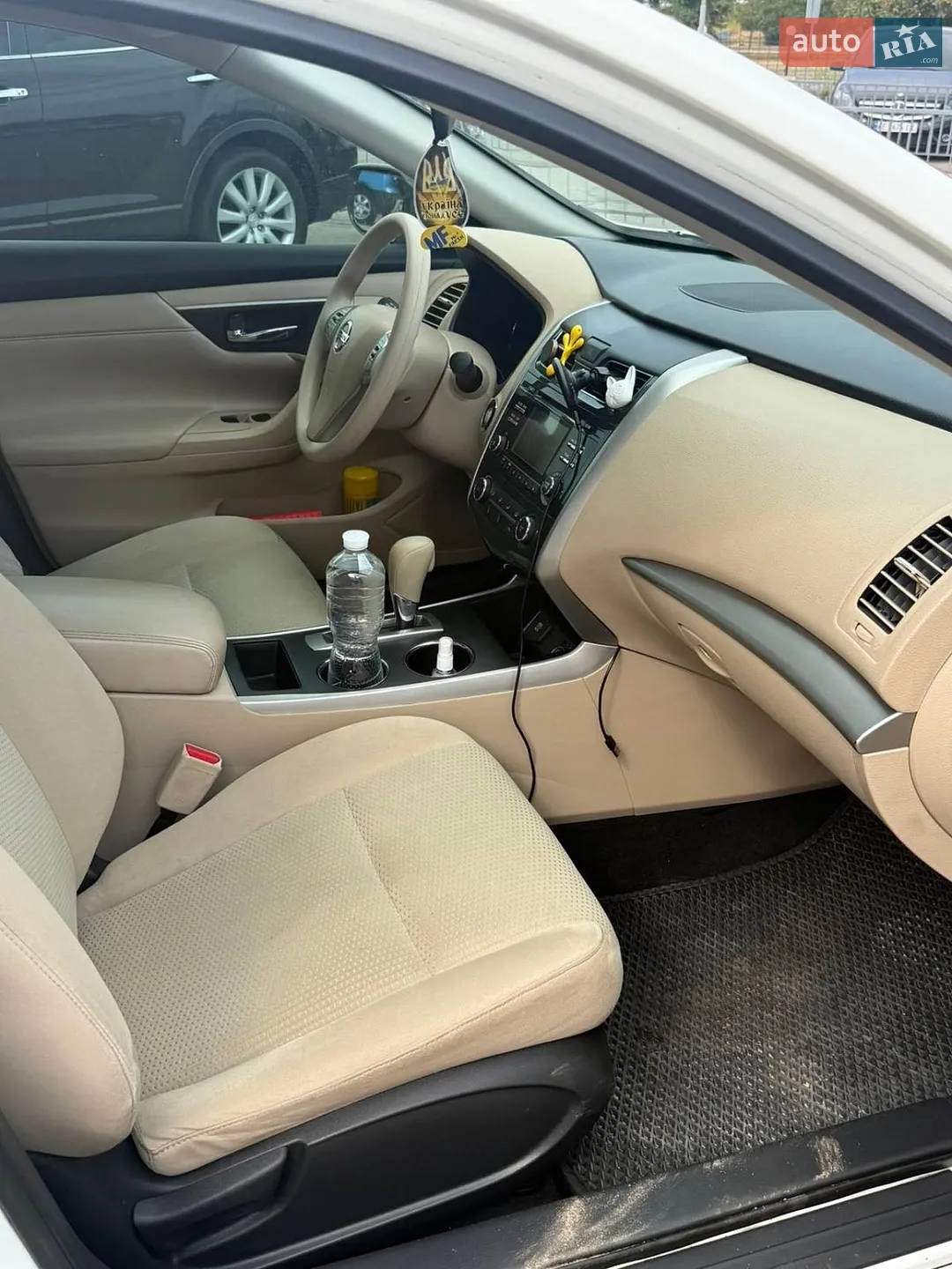 2015 Nissan Altima - мініатюра 14