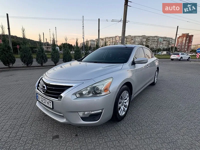Nissan Altima