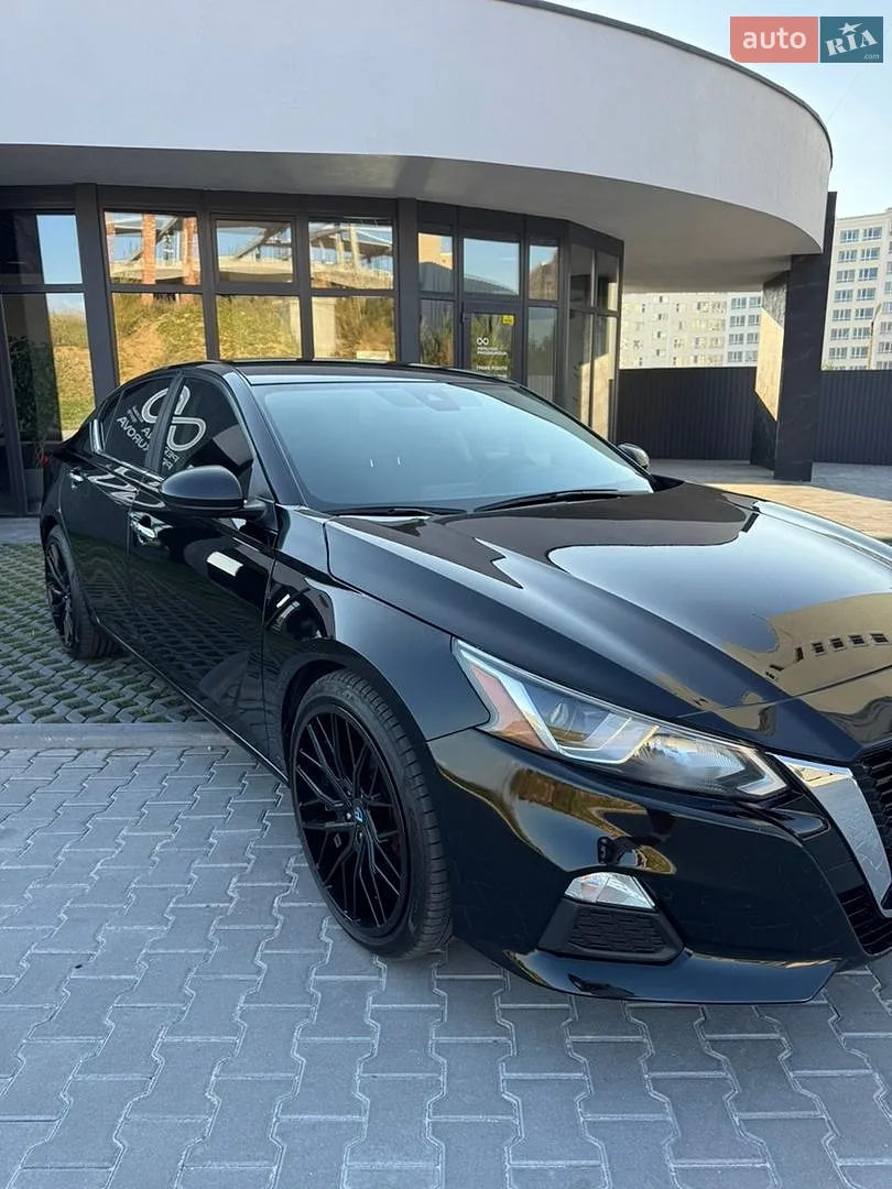 2022 Nissan Altima - мініатюра 2