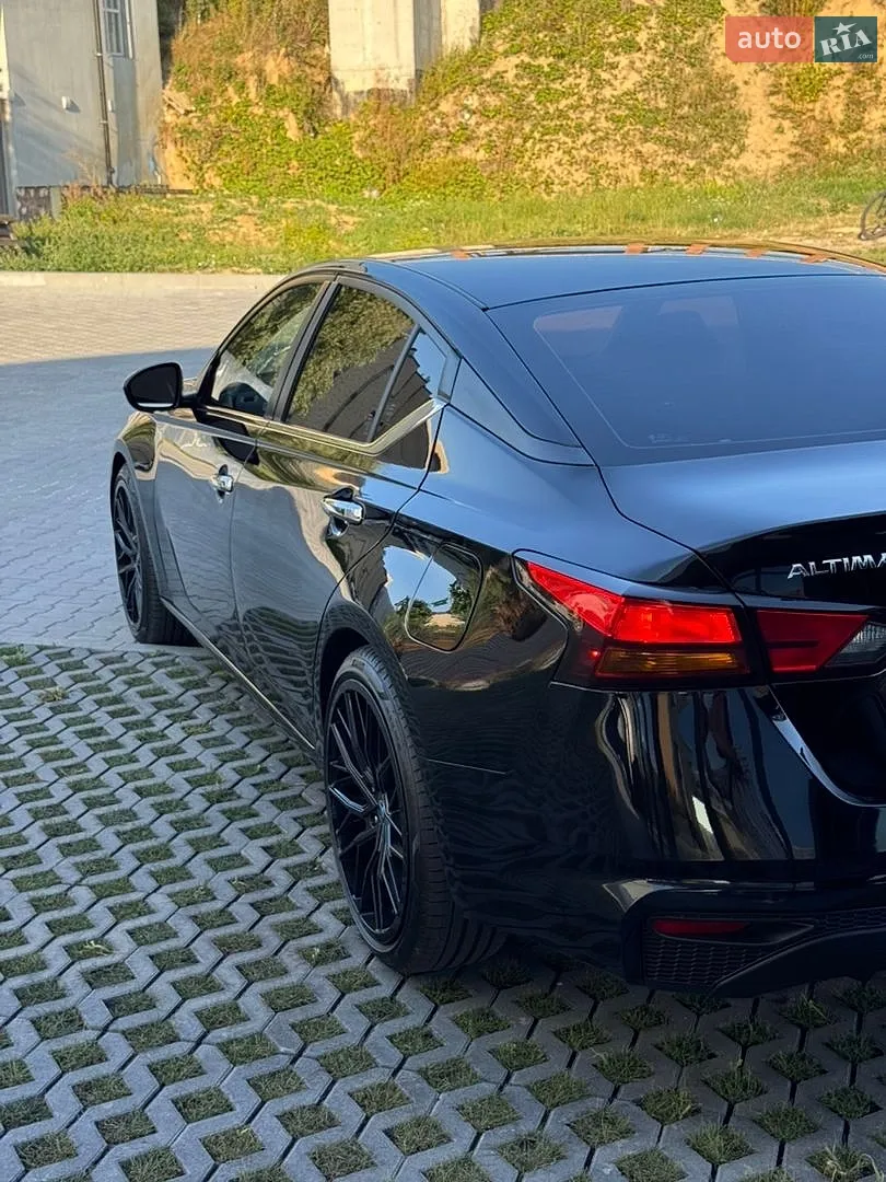 2022 Nissan Altima - мініатюра 20