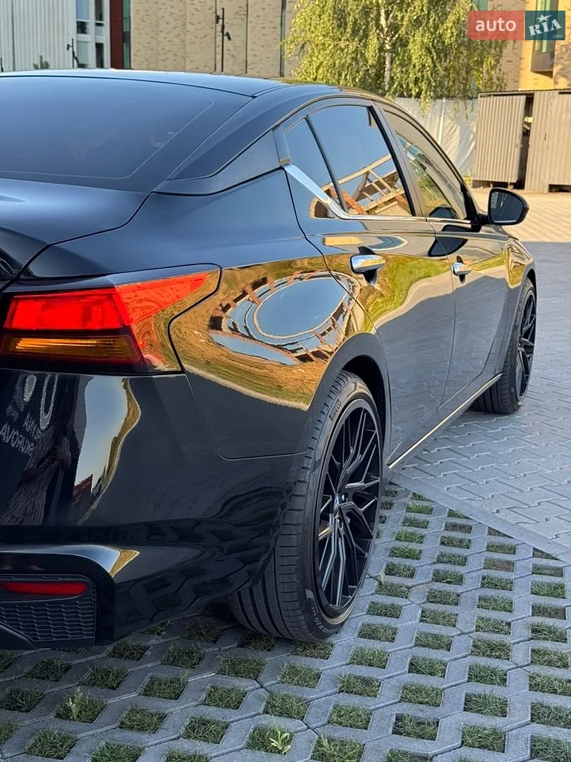 2022 Nissan Altima - мініатюра 15