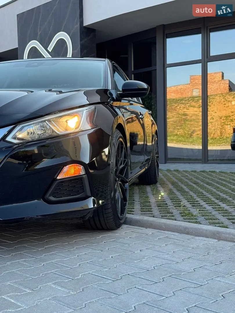 2022 Nissan Altima - мініатюра 8