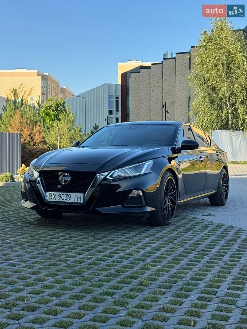 2022 Nissan Altima - мініатюра 11