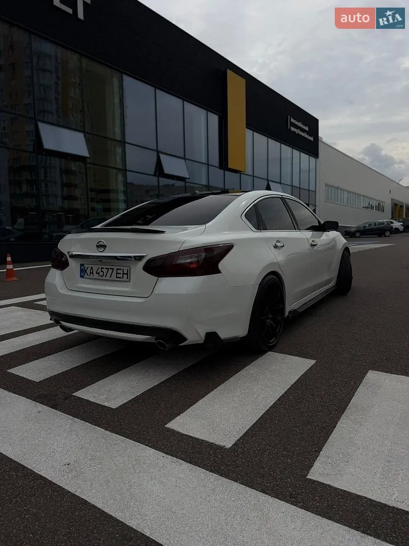 2018 Nissan Altima - мініатюра 5