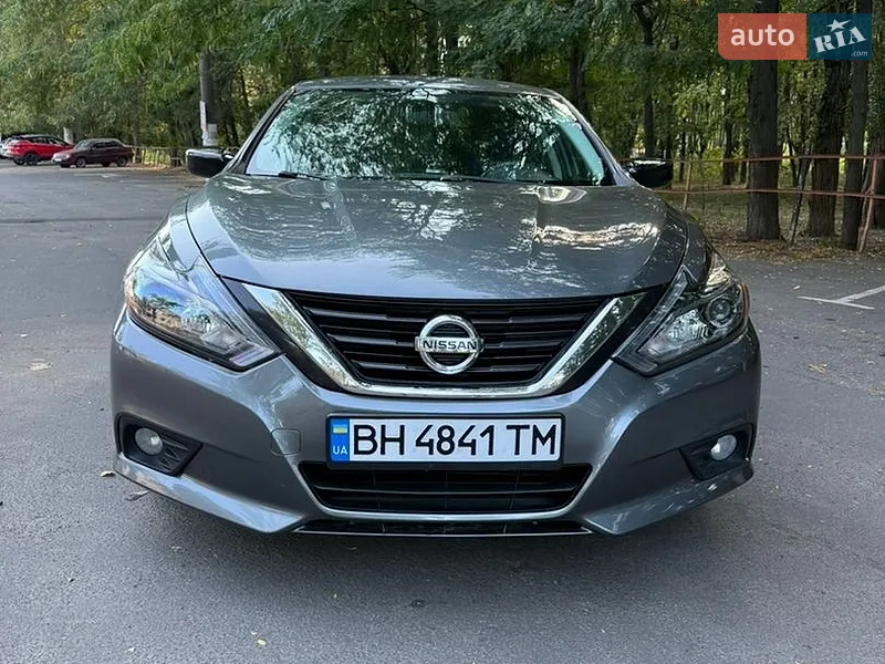 Nissan Altima