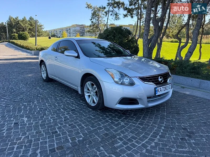 Nissan Altima