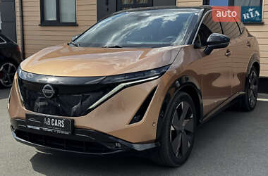 Позашляховик / Кросовер Nissan Ariya 2022 в 
