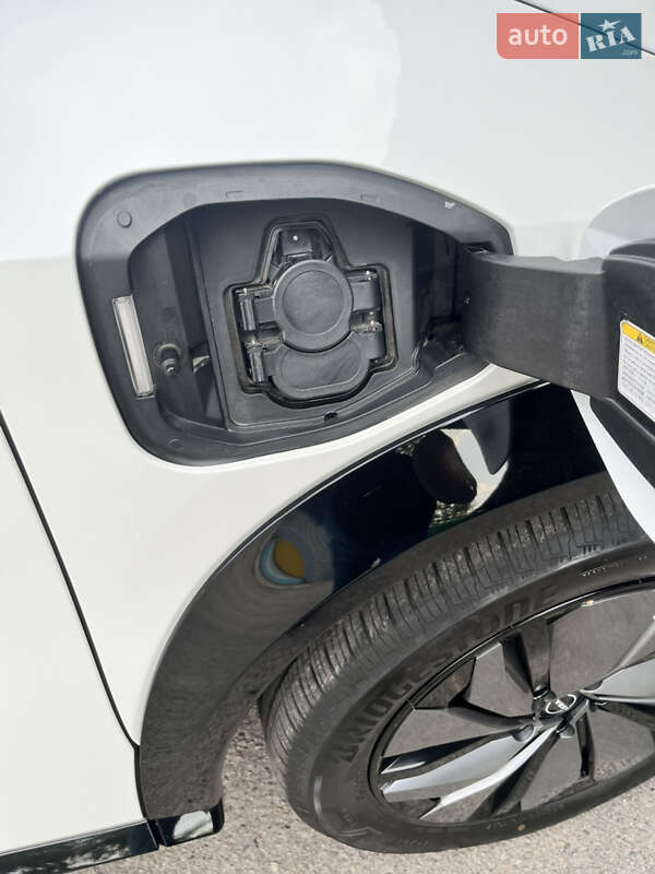 Позашляховик / Кросовер Nissan Ariya 2022 в Дніпрі