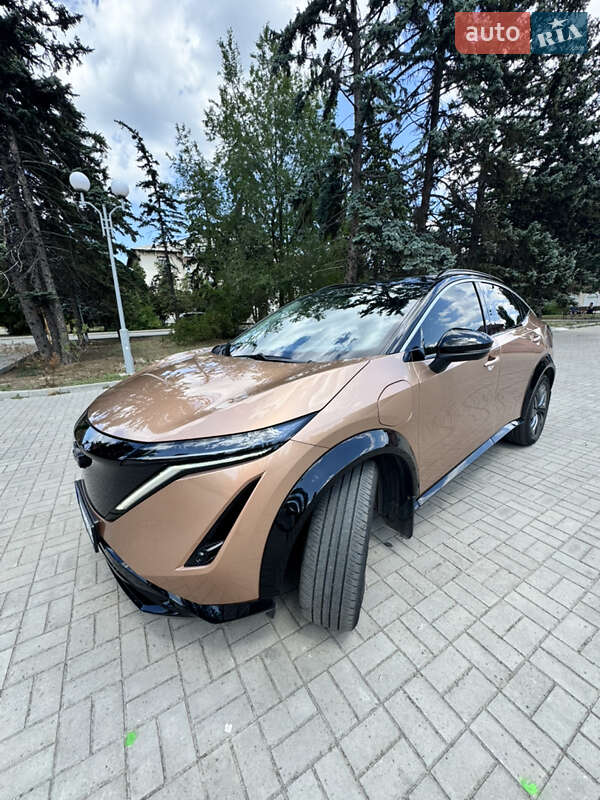 Nissan Ariya 2023