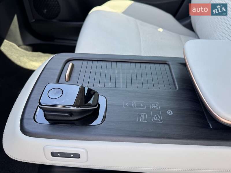 Внедорожник / Кроссовер Nissan Ariya 2023 в Полтаве