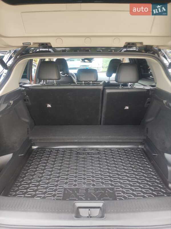 Позашляховик / Кросовер Nissan Ariya 2022 в Кам'янець-Подільському