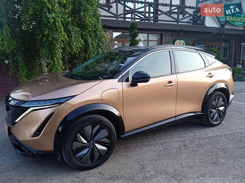 Внедорожник / Кроссовер Nissan Ariya 2023 в Черновцах