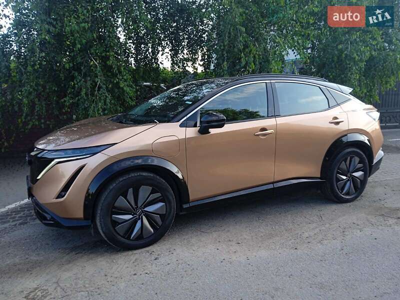 Внедорожник / Кроссовер Nissan Ariya 2023 в Черновцах