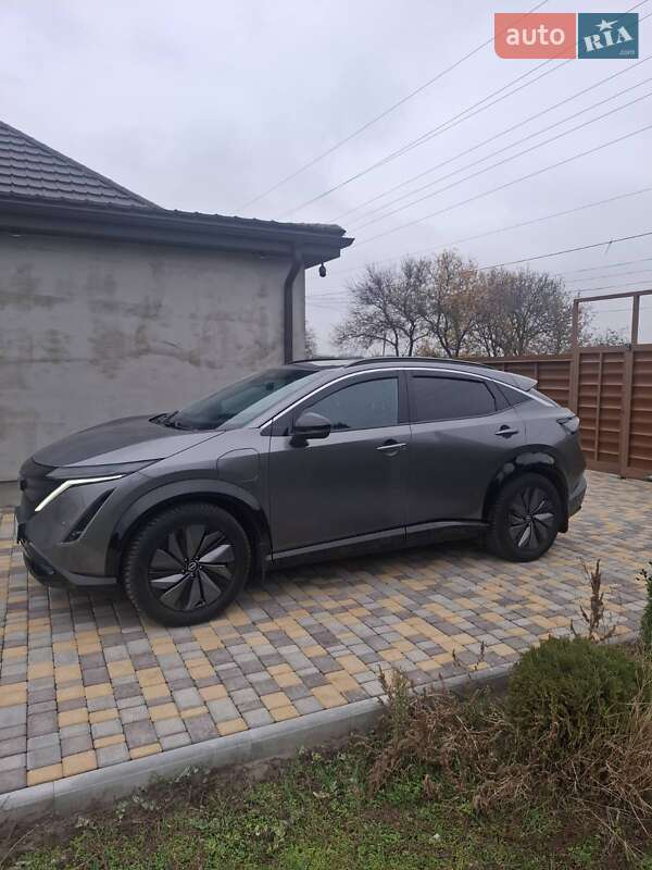 Внедорожник / Кроссовер Nissan Ariya 2024 в Доброславе
