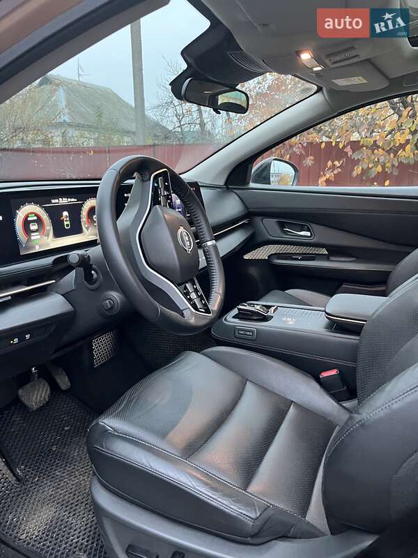 Позашляховик / Кросовер Nissan Ariya 2022 в Полтаві
