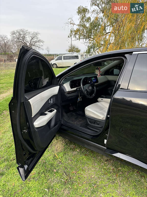 Внедорожник / Кроссовер Nissan Ariya 2022 в Белгороде-Днестровском