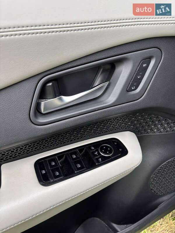 Внедорожник / Кроссовер Nissan Ariya 2022 в Белгороде-Днестровском