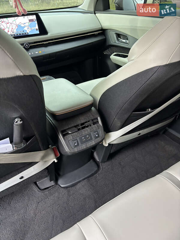 Внедорожник / Кроссовер Nissan Ariya 2022 в Белгороде-Днестровском