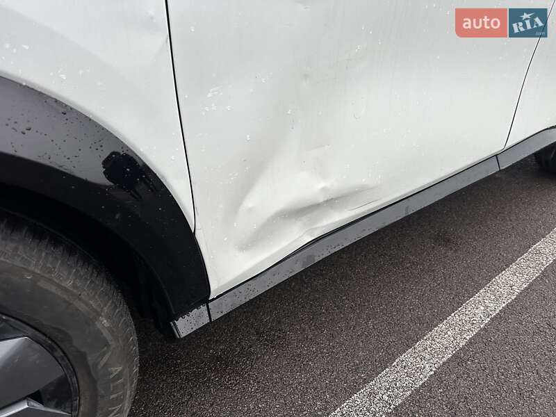 Внедорожник / Кроссовер Nissan Ariya 2023 в Ровно