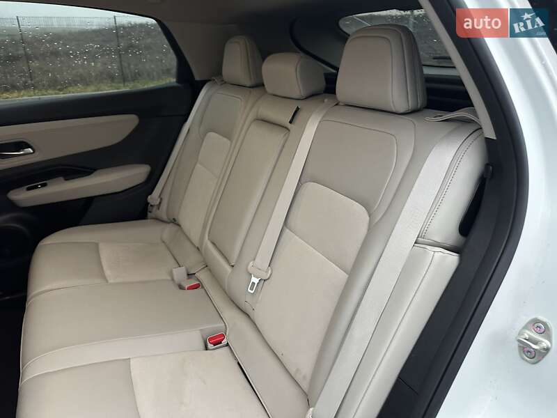 Внедорожник / Кроссовер Nissan Ariya 2023 в Ровно