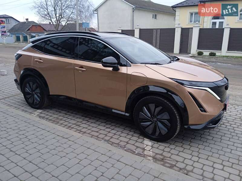 Позашляховик / Кросовер Nissan Ariya 2022 в Чернівцях