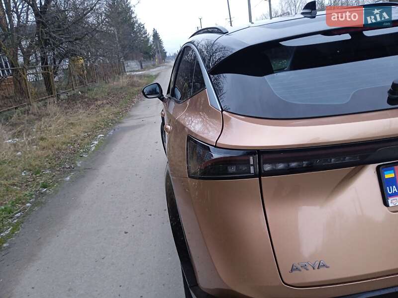 Позашляховик / Кросовер Nissan Ariya 2022 в Чернівцях
