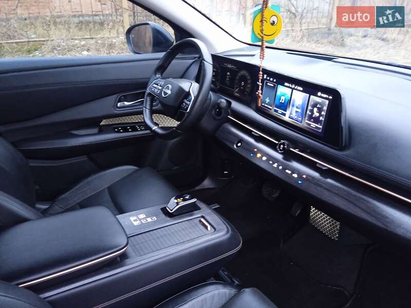 Позашляховик / Кросовер Nissan Ariya 2022 в Чернівцях