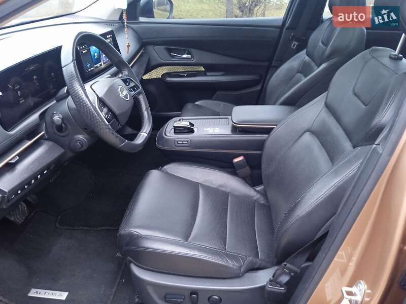 Позашляховик / Кросовер Nissan Ariya 2022 в Чернівцях