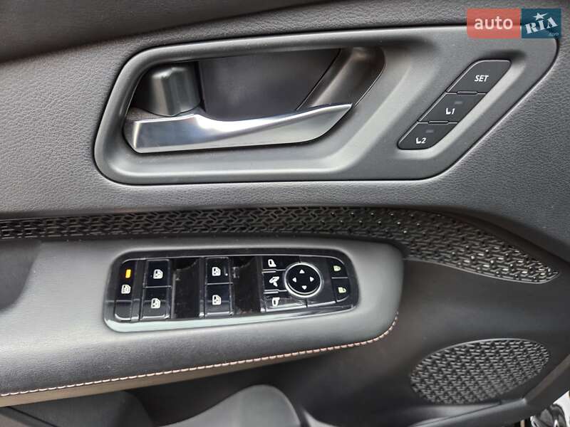 Позашляховик / Кросовер Nissan Ariya 2024 в Харкові