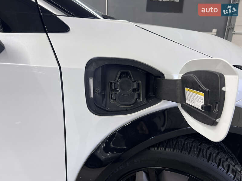 Внедорожник / Кроссовер Nissan Ariya 2022 в Виннице