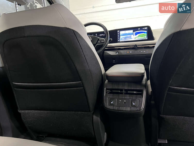 Внедорожник / Кроссовер Nissan Ariya 2022 в Виннице