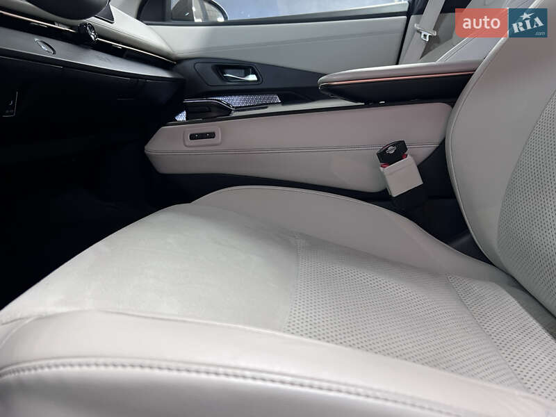 Внедорожник / Кроссовер Nissan Ariya 2022 в Виннице