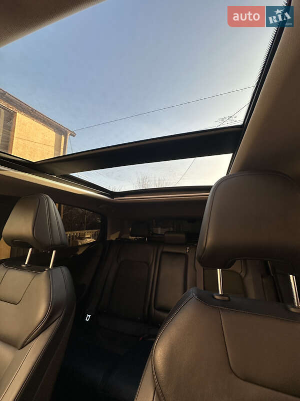 Внедорожник / Кроссовер Nissan Ariya 2022 в Остроге