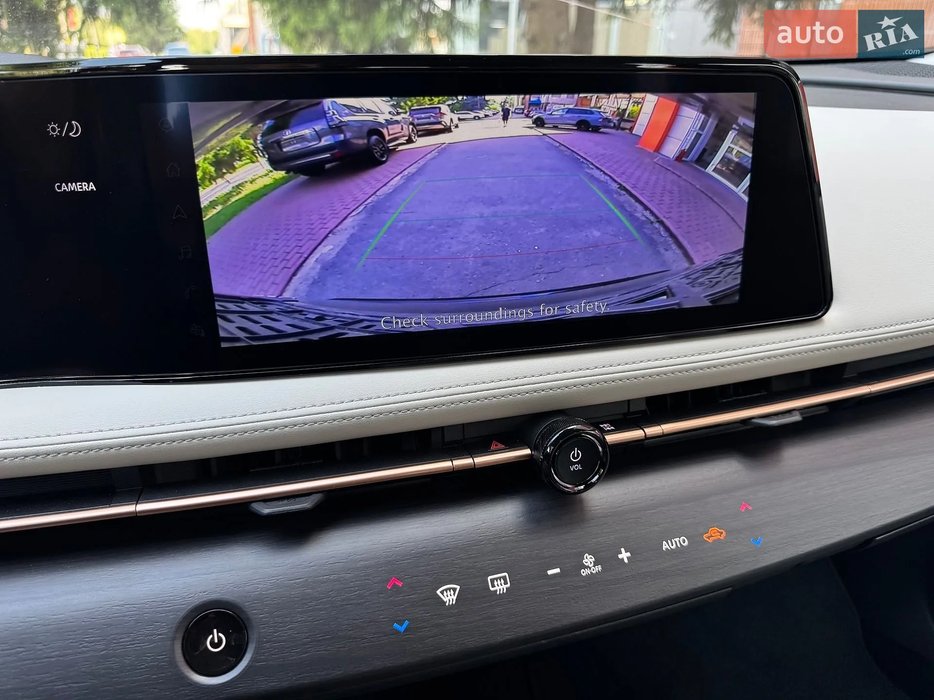 2022 Nissan Ariya - мініатюра 17