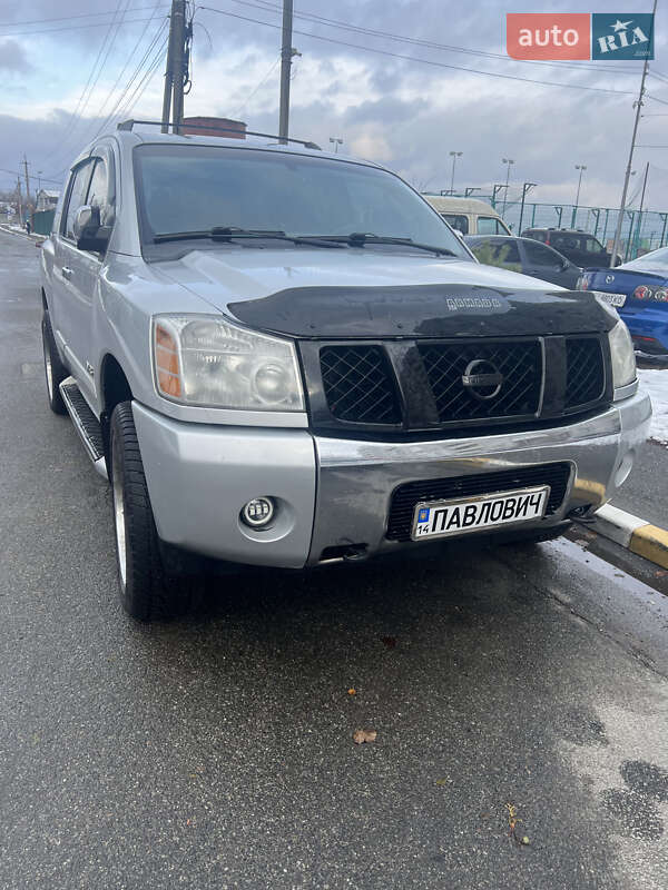 Позашляховик / Кросовер Nissan Armada 2006 в Києві