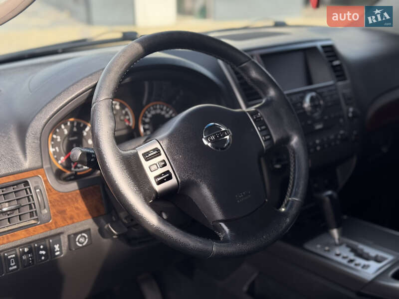 Внедорожник / Кроссовер Nissan Armada 2008 в Тернополе