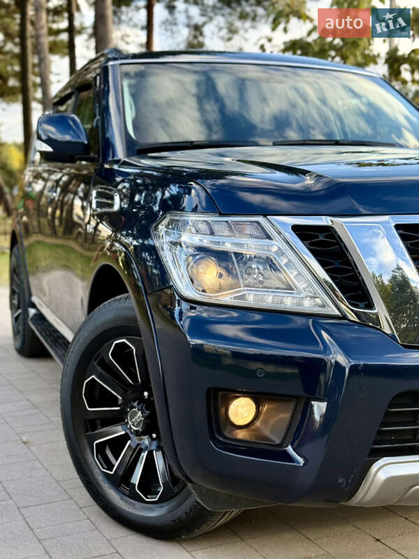 Позашляховик / Кросовер Nissan Armada 2018 в Львові